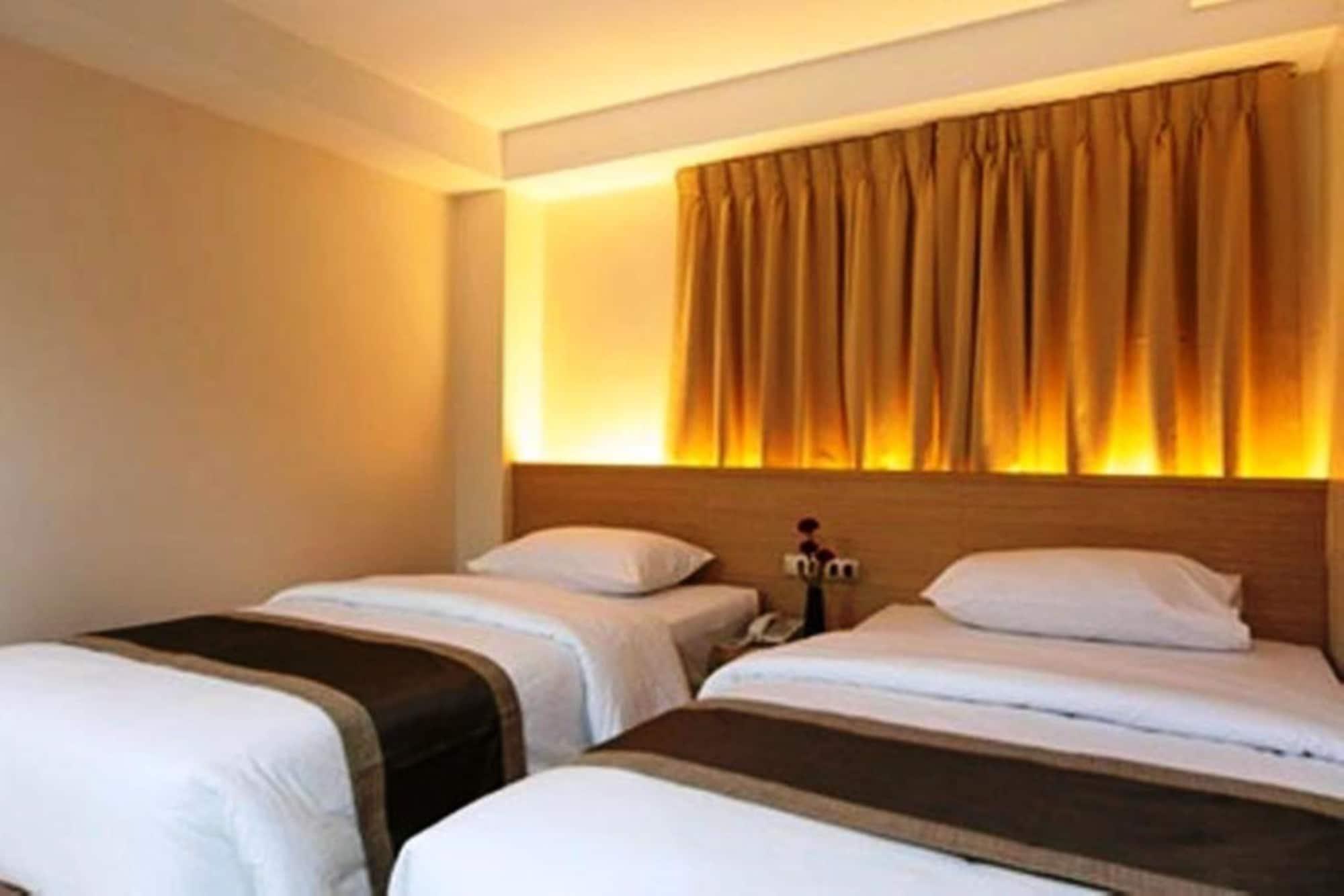 Gateway Hotel Pratunam Бангкок Экстерьер фото