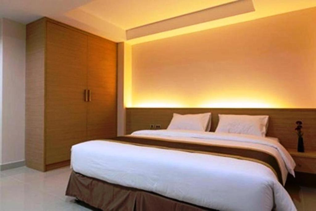 Gateway Hotel Pratunam Бангкок Экстерьер фото