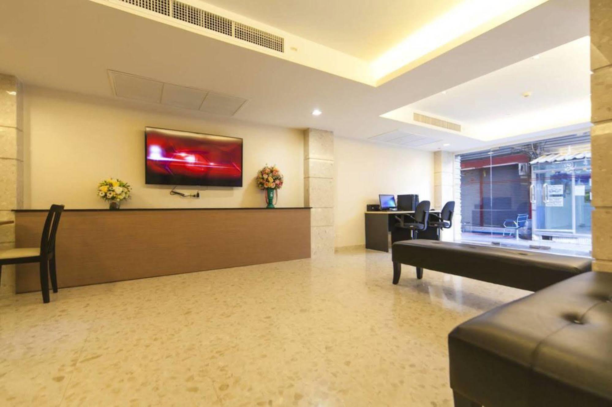Gateway Hotel Pratunam Бангкок Экстерьер фото